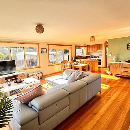 The Hazards Beach Escape Coles Bay Extérieur photo